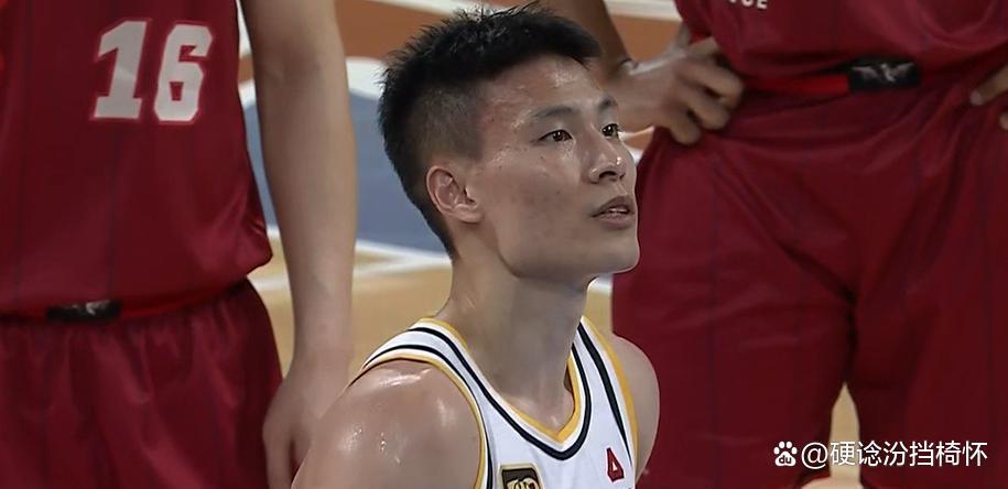 山西队逆转北京队,胡金秋统治全场的简单介绍 山西队逆转北京队,胡金秋统治全场的简单介绍