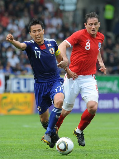 英格兰队鏖战日本队，张继科扛起全队