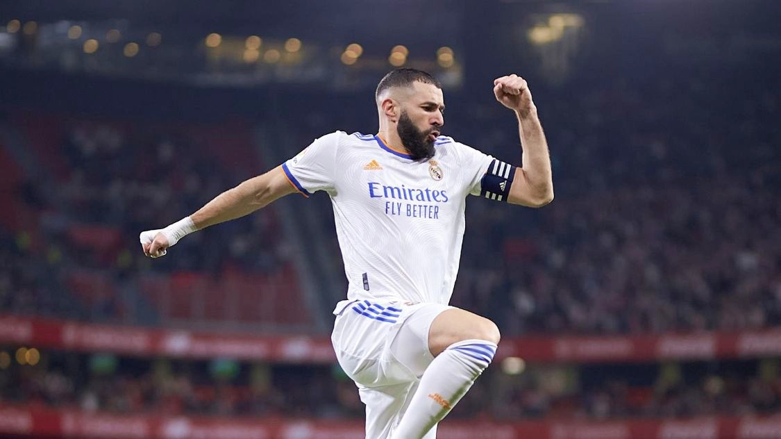 巴黎翻盘皇马，本泽马刷新纪录